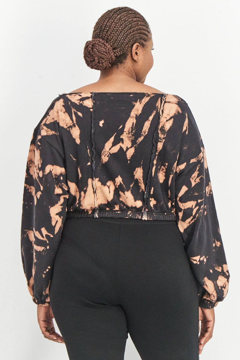 PUBLIC DESIRE Women Curve V-Neck Tie Dye Sweatshirt, Black - Image 4