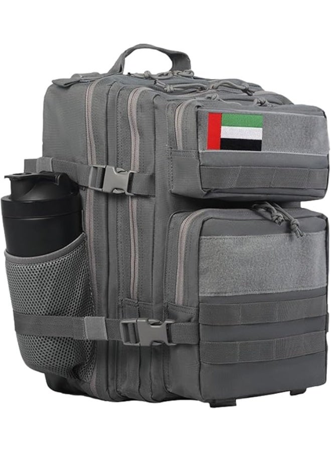 بروجكت نوماد حقيبة ظهر بروجكت نوماد 25 لتر - حقيبة للرجال والنساء، حقائب سفر/حقائب ظهر، معتمدة للسفر بالطائرة/الطيران، للتخييم في الصحراء، والرحلات، والمشي لمسافات طويلة، واللياقة البدنية، وصالة الألعاب الرياضية والرياضة، مقاومة للماء (رمادي، 25 لتر) - Image 1