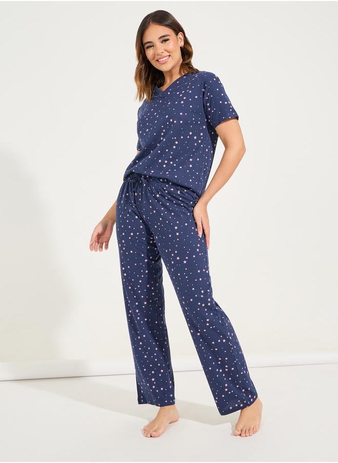Styli Cotton All Over Star Print T-Shirt & Pyjama Set  - Image 4