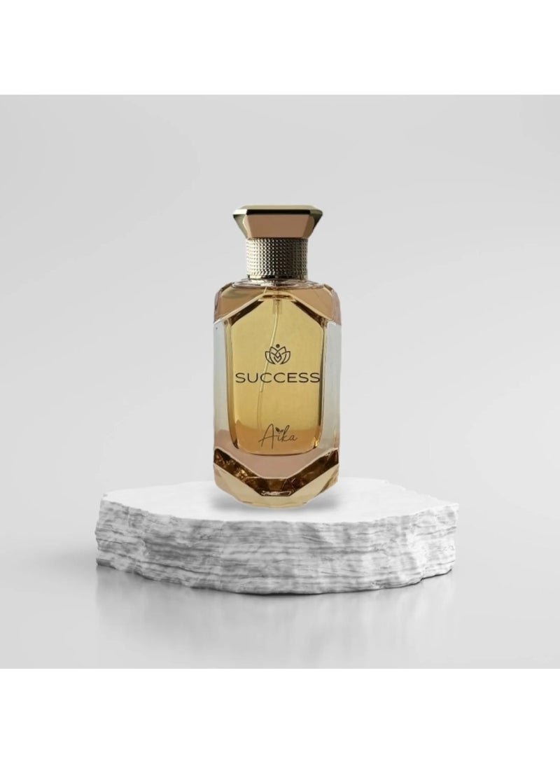 ايكا عطر الشعر ساكسس 80 مل - عطر البرغموت والروائح الخضراء والياسمين مع المسك الأبيض المنعش - 80 مل بخاخ عطر يدوم طويلاً - عطر للسيدات - رذاذ شعر نظيف وخالٍ من الكحول للاستخدام اليومي - Image 1