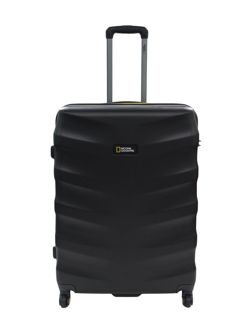 ناشيونال چيوغرافيك حقيبة سفر ناشيونال جيوغرافيك آريت  كبيرة صلبة سوداء، أمتعة سفر متينة وخفيفة الوزن، حقيبة بعجلات مع قفل تركيبي   بوصة - Image 1