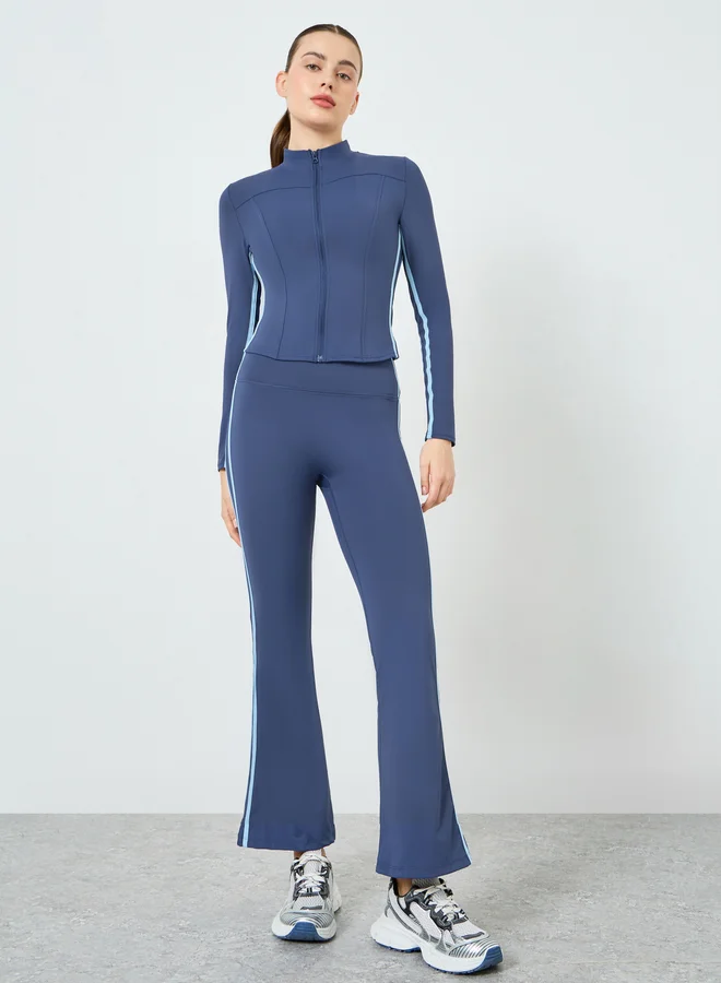 ستايلي اكتيف طقم منسق من ليقنز وجاكيت بخطوط جانبية متباينة للنساء