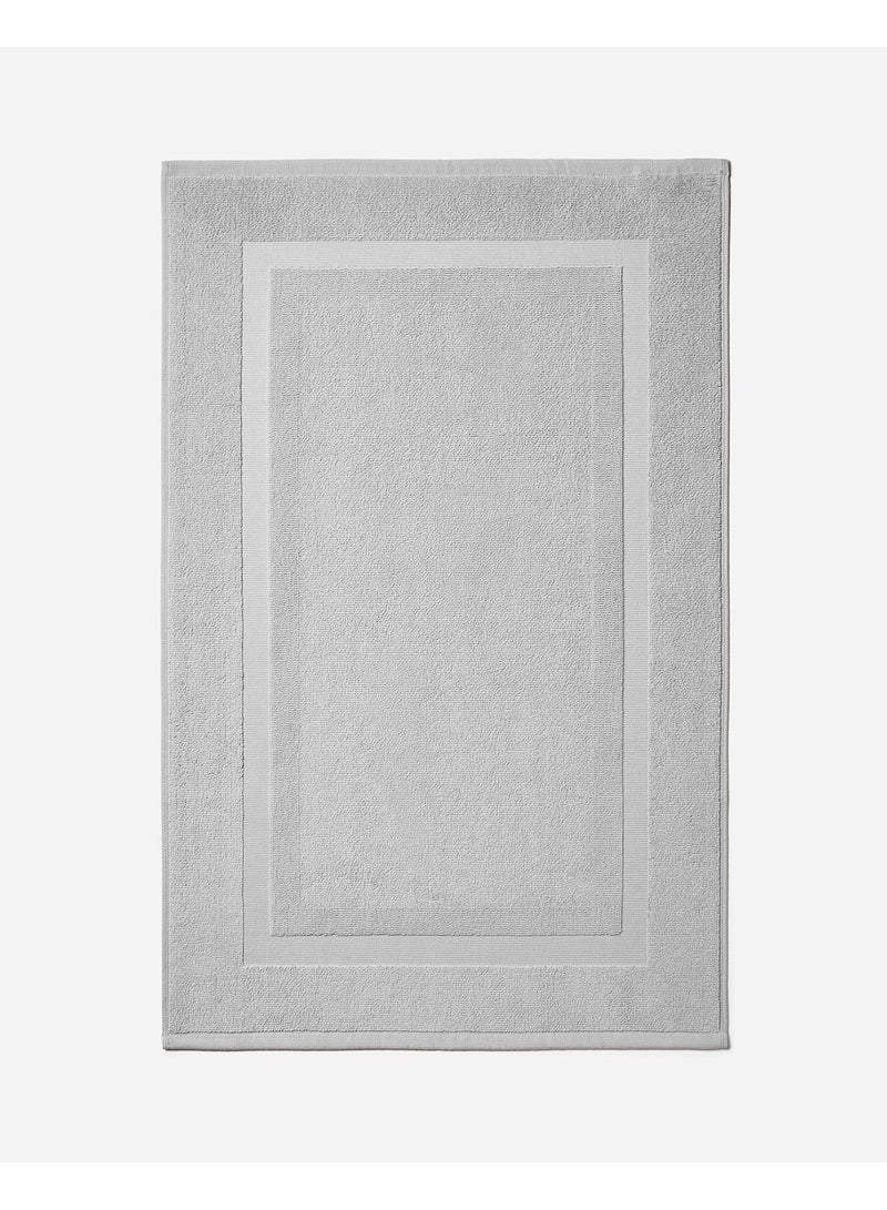 تى ام هوم دواسة حمام فندقية فاخرة من TM HOME – قطن طبيعي 100% عالي الجودة – لون رمادي أنيق – مقاس 50×80 سم – امتصاص فائق وسرعة في الجفاف بملمس ناعم ومعايير فندقية عالمية - Image 4