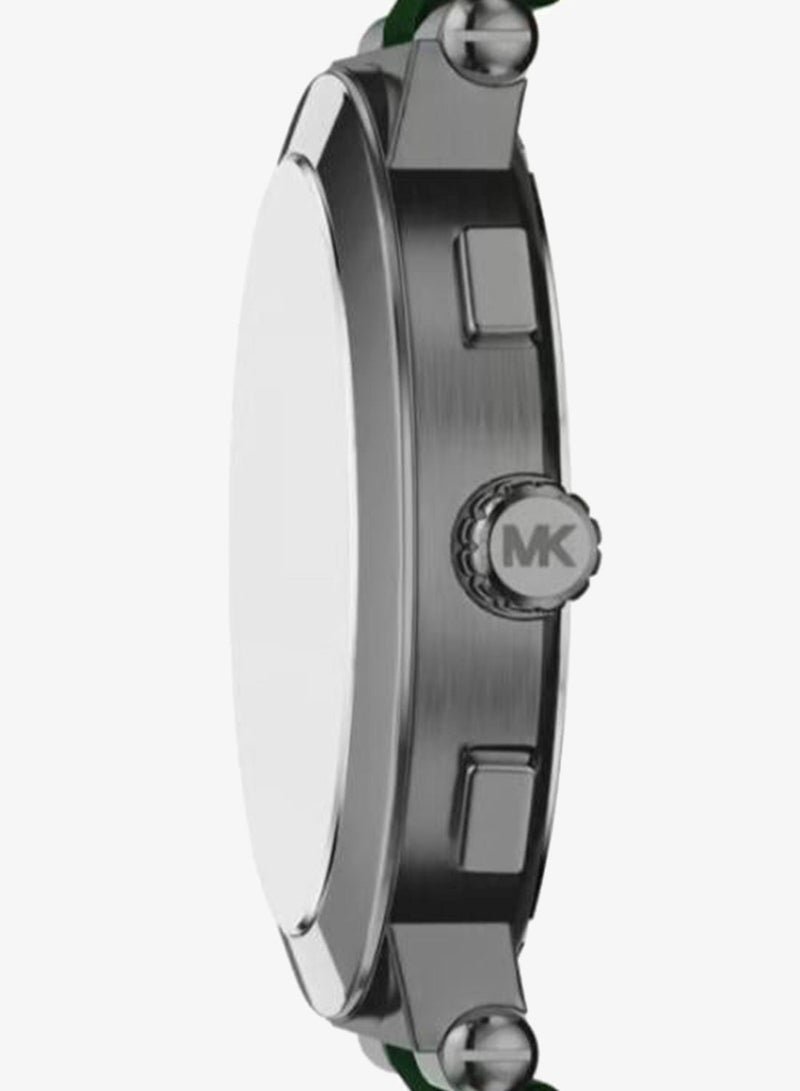 Michael Kors MK9255 Analog Watch with Stainless Steel Case and Plastic Strap - Image 3