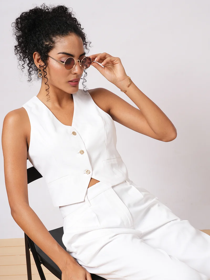 globus Women White V-Neck Sleeveless Waistcoat With Pleated Trousers