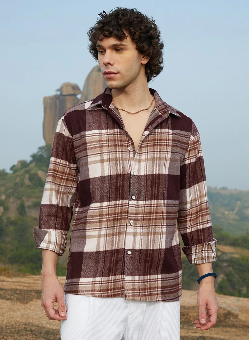 Campus Sutra Men's Mocha Brown Plaid Oversized Shirt For Casual Wear | Spread Collar | Long Cuffed Sleeves | Button Closure | Oversized Shirt Crafted With Comfort Fit For Everyday Wear