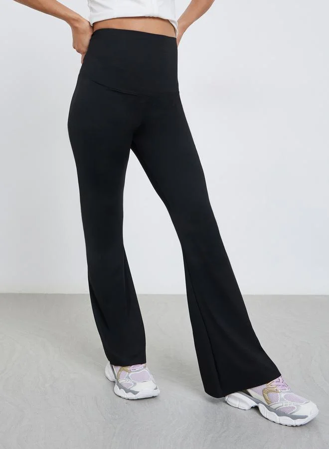 Styli Active Broad Waist Extreme Flared Leggings