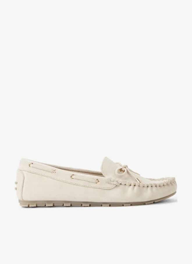 لو كونفورت Women Slip On Moccasins Shoes