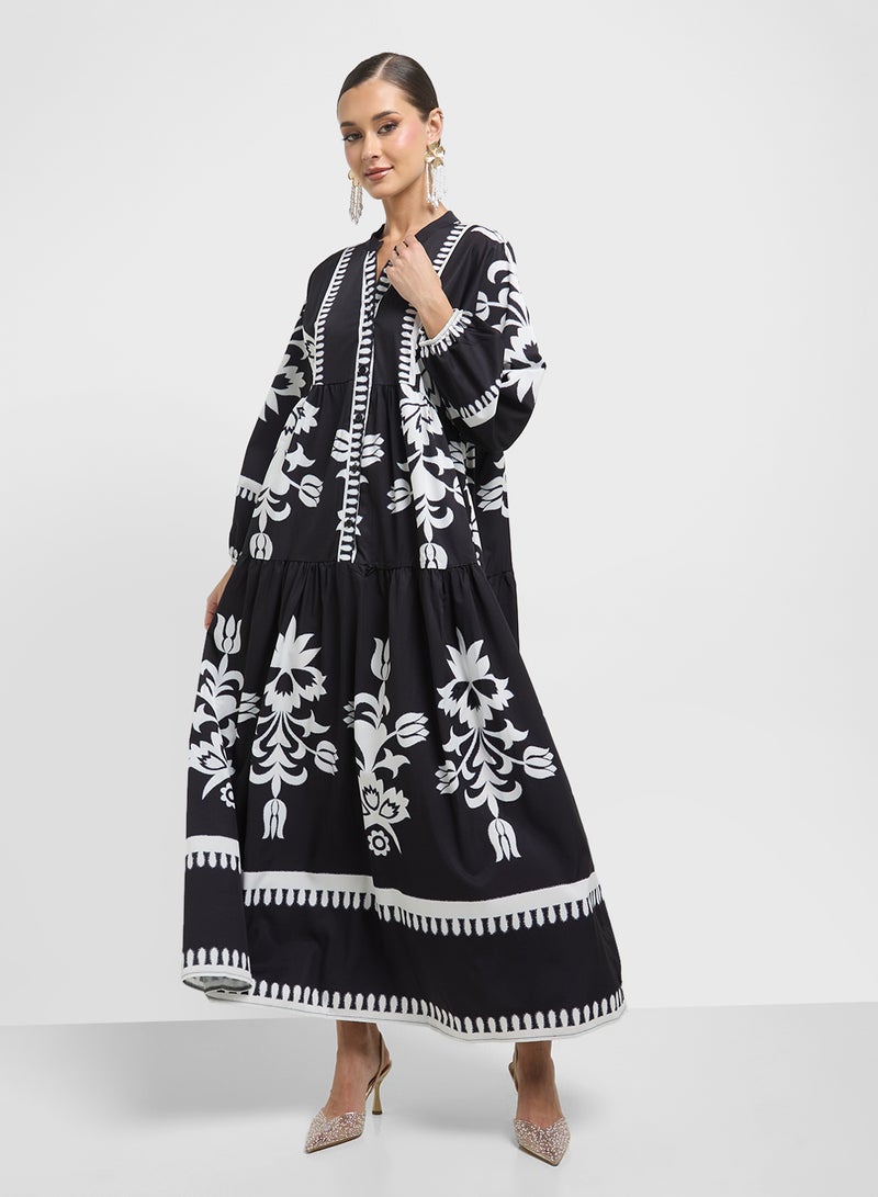 خزانة فستان ماكسي بطبعة زهور - Image 1