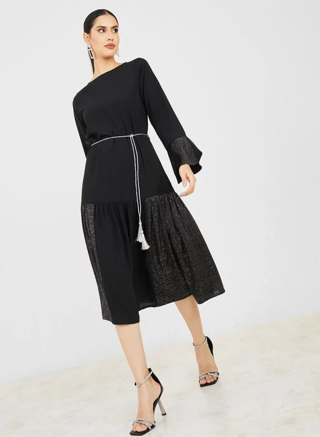 Styli Ditsy Print A-Line Midi Dress with Self Tie