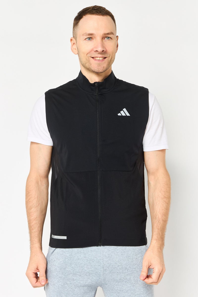 Adidas سترة جري رياضية للرجال بلا أكمام، سوداء - Image 1