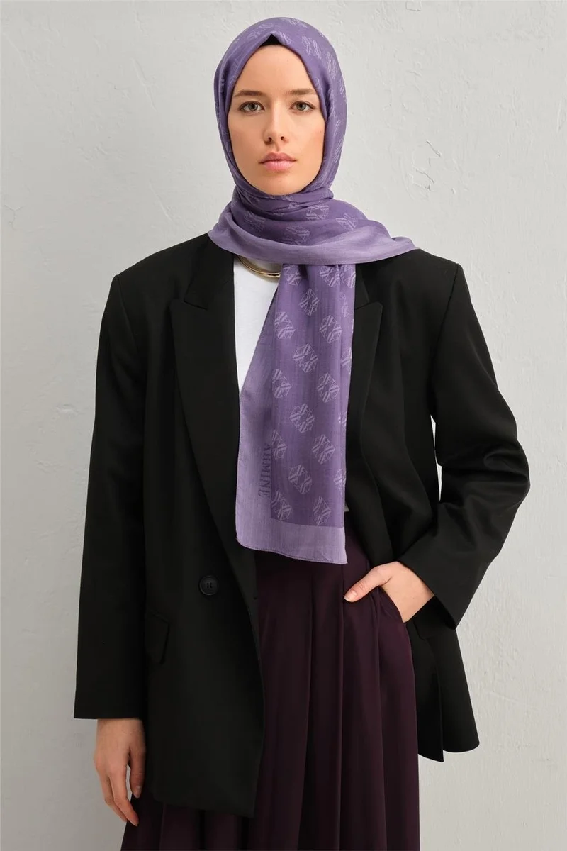 ARMINE شال تينسل حرير بنقشة المونوغرام مينيمال 3298