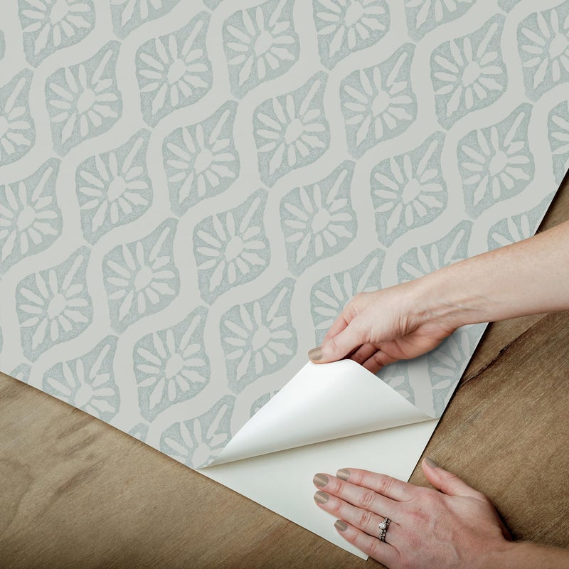 NuWallpaper Chris Loves Julia x Nova Mist Blue Peel and Stick Wallpaper, CJS6331 - Image 5