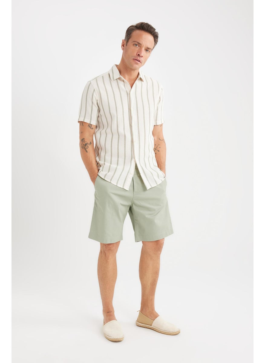 Man Regular Fit Gabardine Bermuda