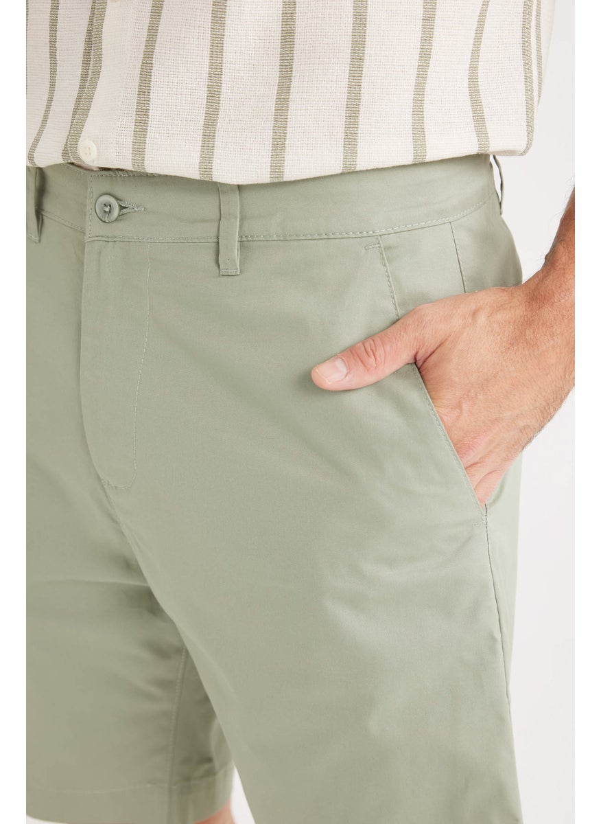 Man Regular Fit Gabardine Bermuda