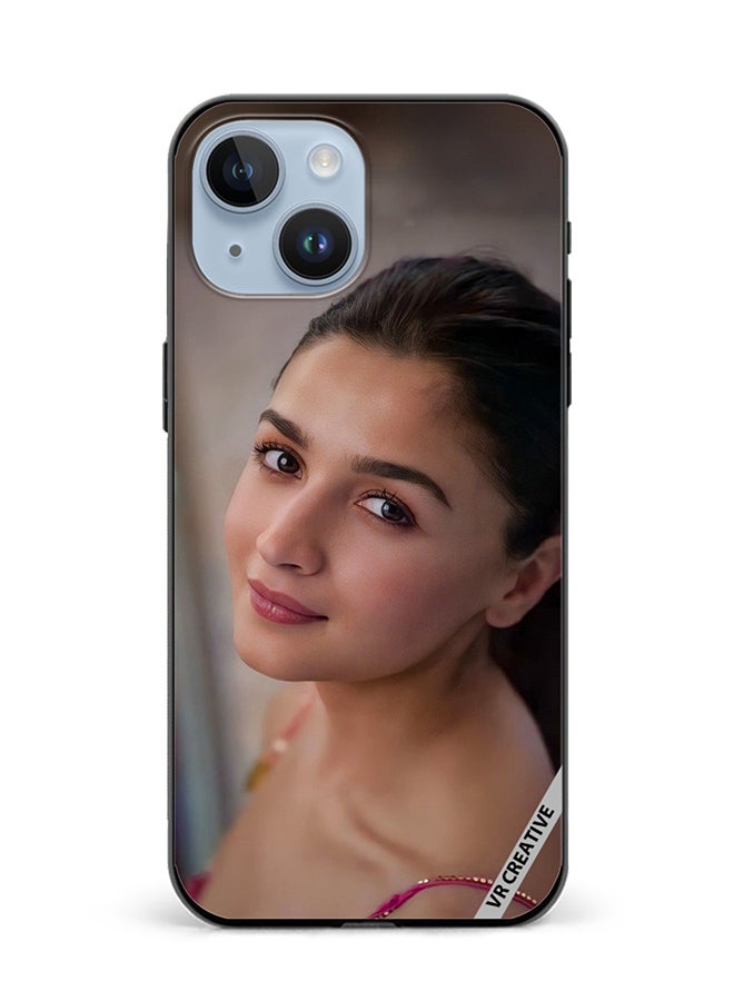 VR CREATIVE غطاء حماية لجهاز آبل آيفون 15 بتصميم الممثلة الهندية عليا بهات متعدد الألوان - Image 1