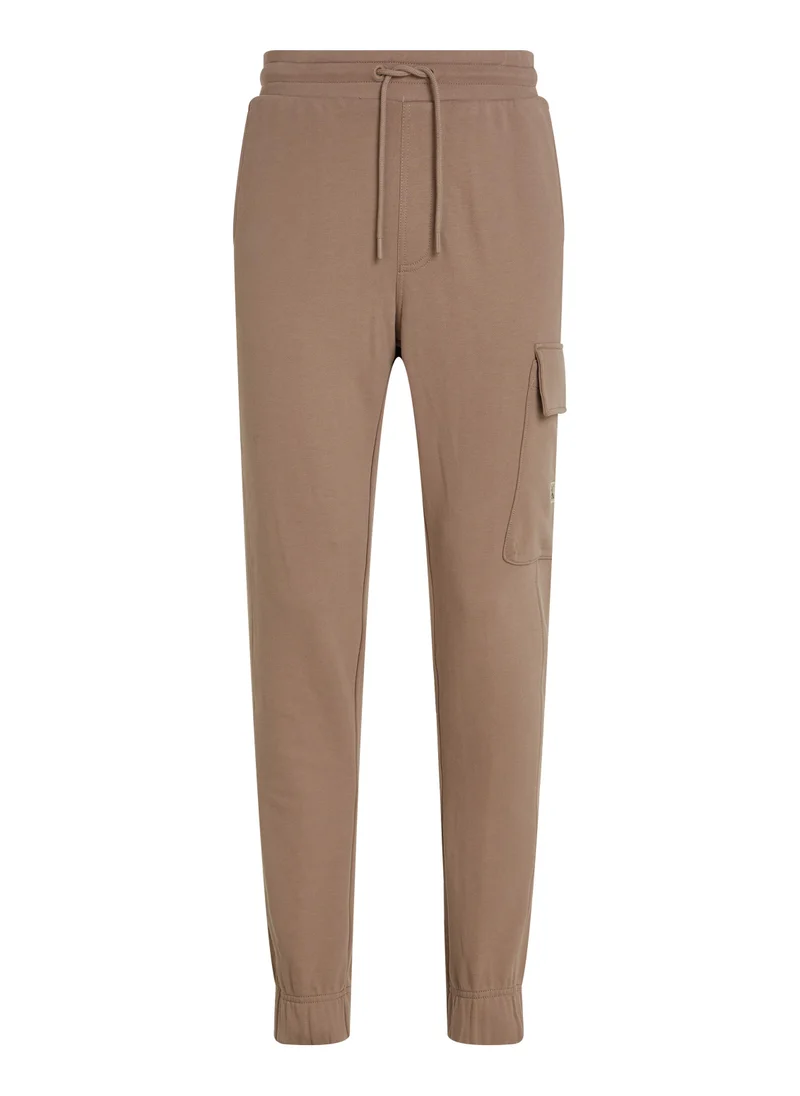 CALVIN KLEIN  Jogger With Woven Label for Men | Best Price UAE