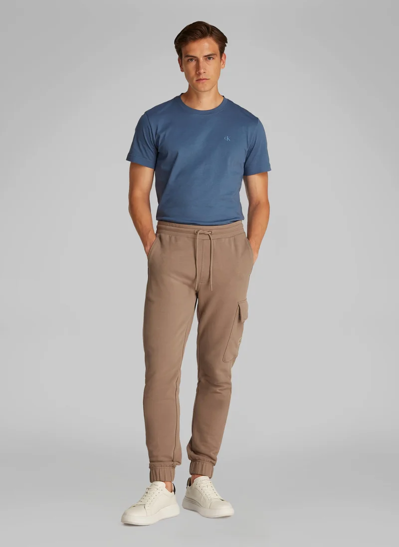 CALVIN KLEIN  Jogger With Woven Label for Men | Best Price UAE