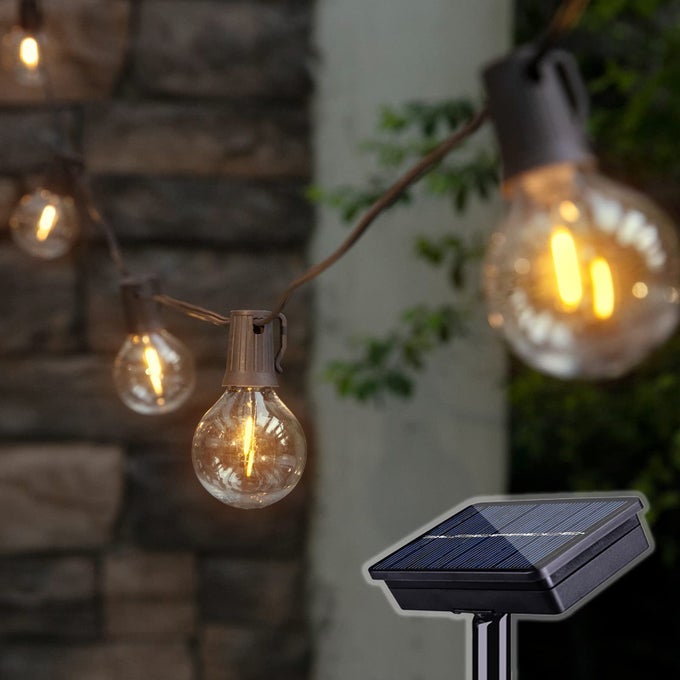 SOLAR OUTDOOR STRING LIGHTS 15FT G50 PATIO LIGHTS STRING WATERPROOF WITH 10 WARM WHITE LED SHATTERPROOF BULBS PERFECT FOR GARDEN BACKYARD PERGOLA PARTY CAFE CAMPING DECORATION 15FT