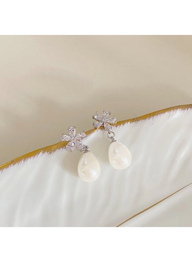 pincai Fashionable And Versatile Earring Design, Snowflake Ear Studs, High-end Minimalist Luxury Niche Ear Accessories, Elegant Style - Image 4