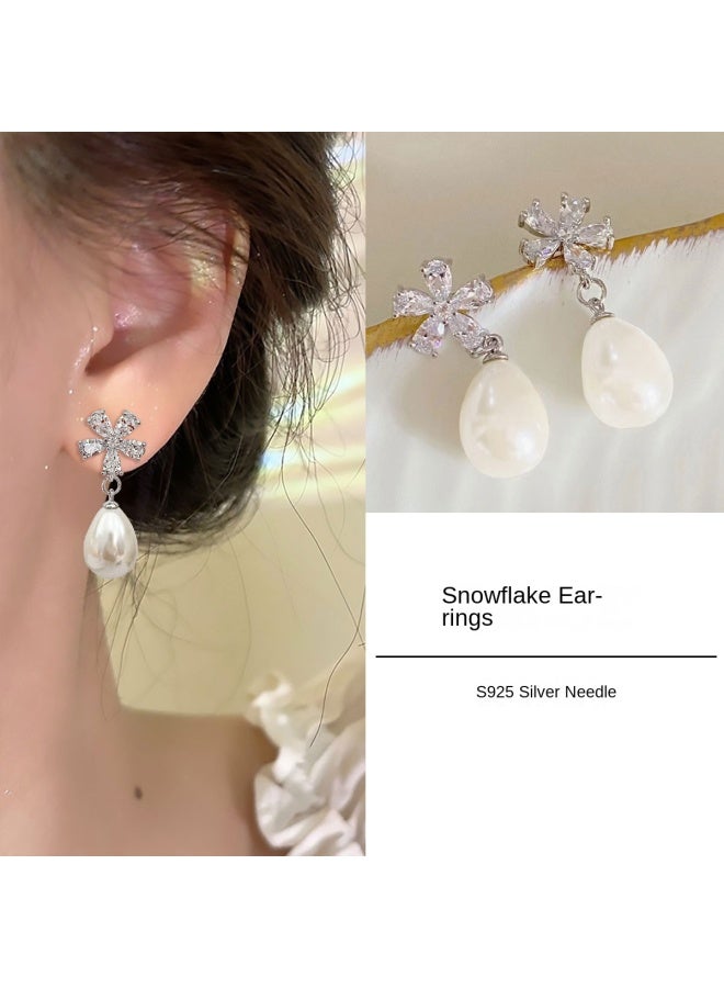 pincai Fashionable And Versatile Earring Design, Snowflake Ear Studs, High-end Minimalist Luxury Niche Ear Accessories, Elegant Style - Image 2