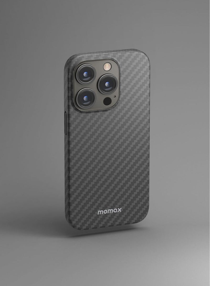Momax غطاء حماية كربوني لهاتف Apple iPhone 14 Pro مع MagSafe - ألياف الكربون - Image 5