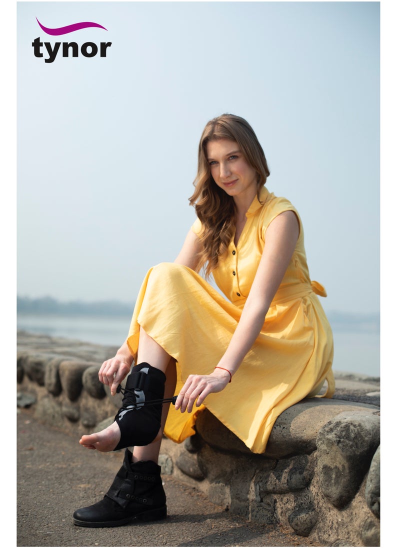 ANKLE BRACE WITH LACE