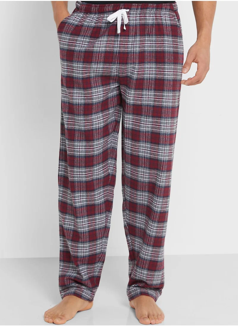 Seventy Five T Shirt And Pant Nightwear Set
