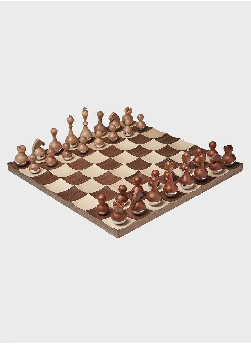 UMBRA Wobble Chess Set