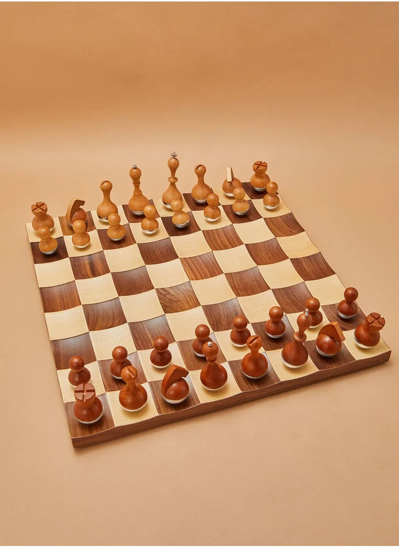 UMBRA Wobble Chess Set