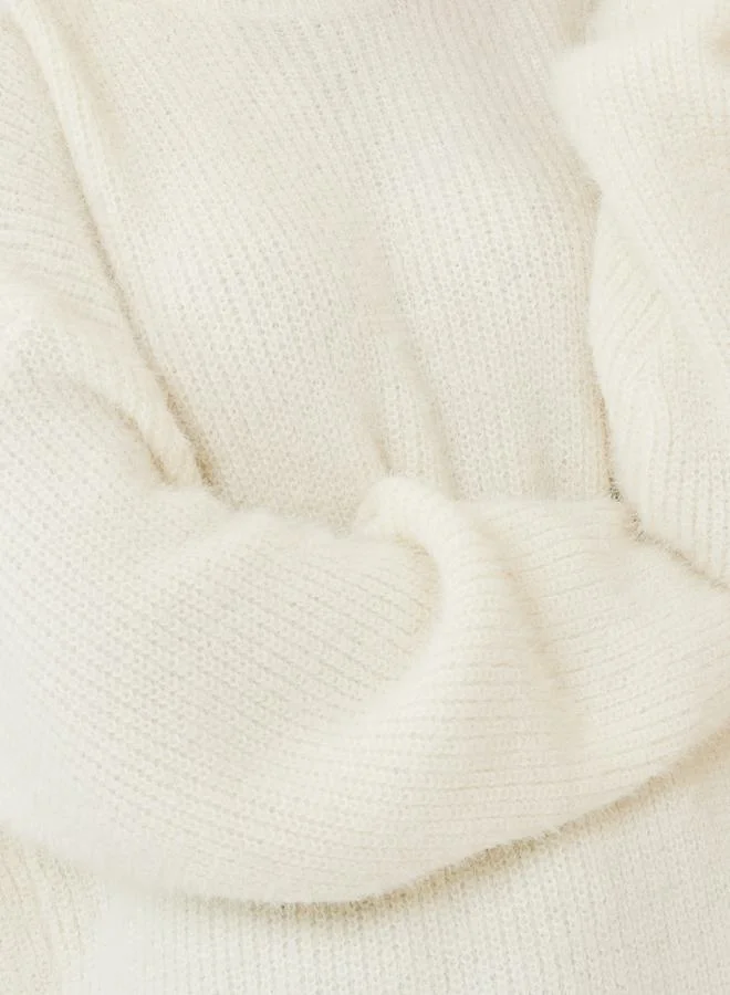 ستايلي Oversized Longline Fuzzy Yarn Sweater