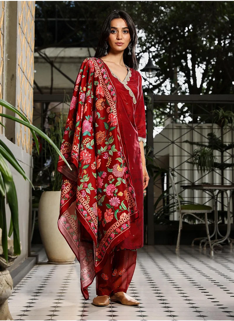  قصة Women's Crimson Red Botanical Block Kurta With Trousers & Dupatta