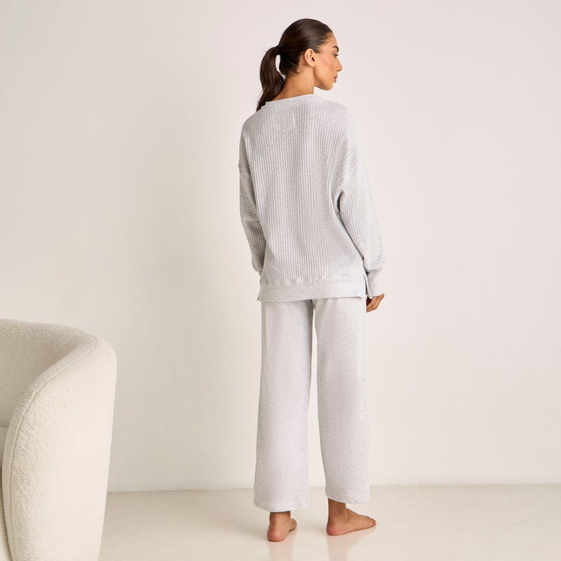 سبلاش فيڤ طقم بيجاما سويت شيرت وبنطلون بنقوش - Image 4