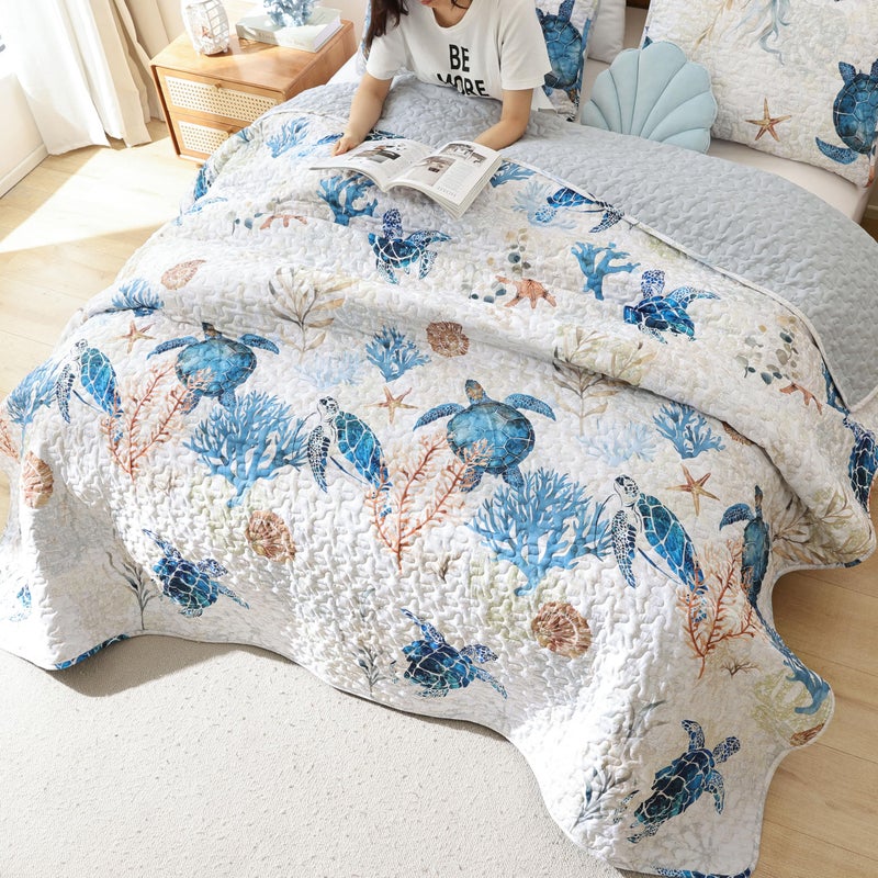 weigelia Coastal Quilt Set King Size - Sea Turtle Ocean Print Lightweight Soft Microfiber Summer Comforter with 2 Pillow Cases - Beach Bedding Coverlet Decor for All Seasons, Bedroom & Guest Room - Image 3