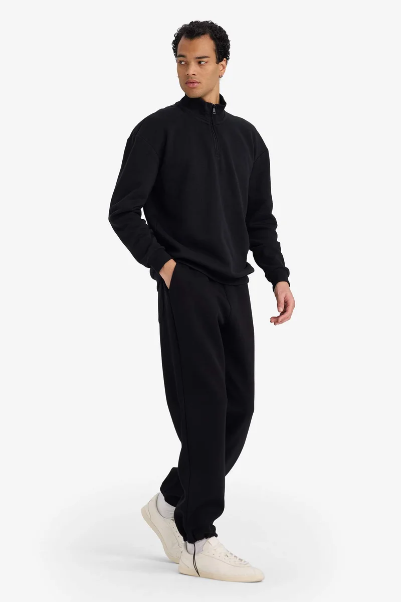 ديفاكتو Relax Fit Trousers