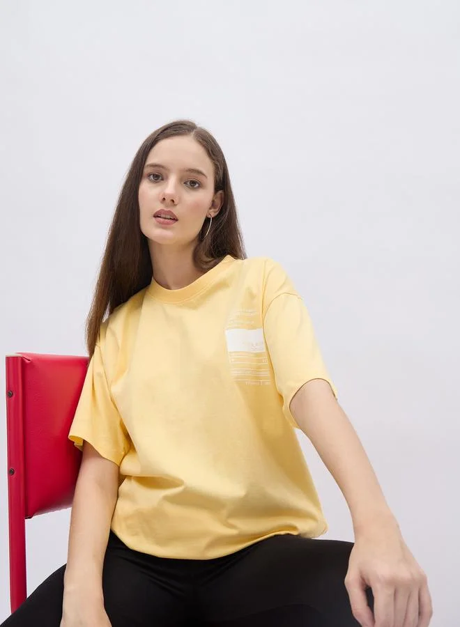 Styli Styli Round Neck Printed Oversized T-Shirt