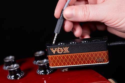 Vox amPlug 3 AC30 Headphone Guitar Amplifier w/Stereo FX, Tremolo, Speaker Emulation, Built-in Rhythms, and Aux in - Image 2