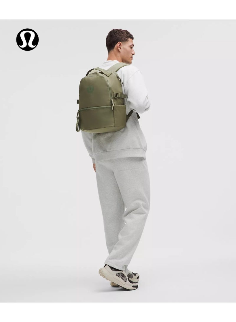 لولوليمون حقيبة الكتف المزدوجة Lululemon ، رياضية ، للمدرسة ، ملابس غير رسمية ، المشي لمسافات طويلة ، حقيبة ظهر سعة كبيرة 22 لتر - Image 1