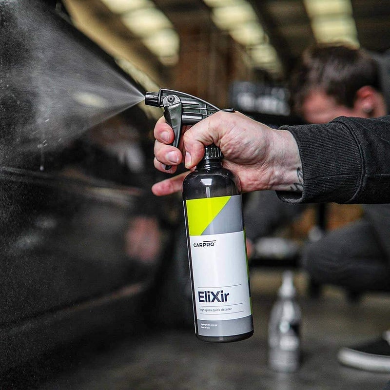 CARPRO إلكسير كويك ديتيلر مع بخاخ - تفاصيل سريعة توفر طبقة سريعة من العمق واللمعان والطاقة الكارهة للماء - 500 مل (17 أونصة) - Image 2