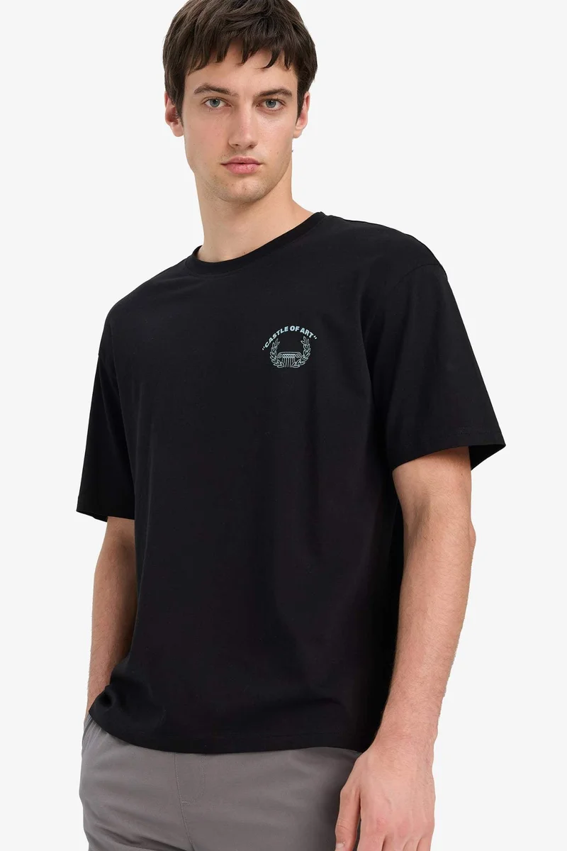 ديفاكتو Cotton Boxy Fit Crew Neck Printed T-Shirt