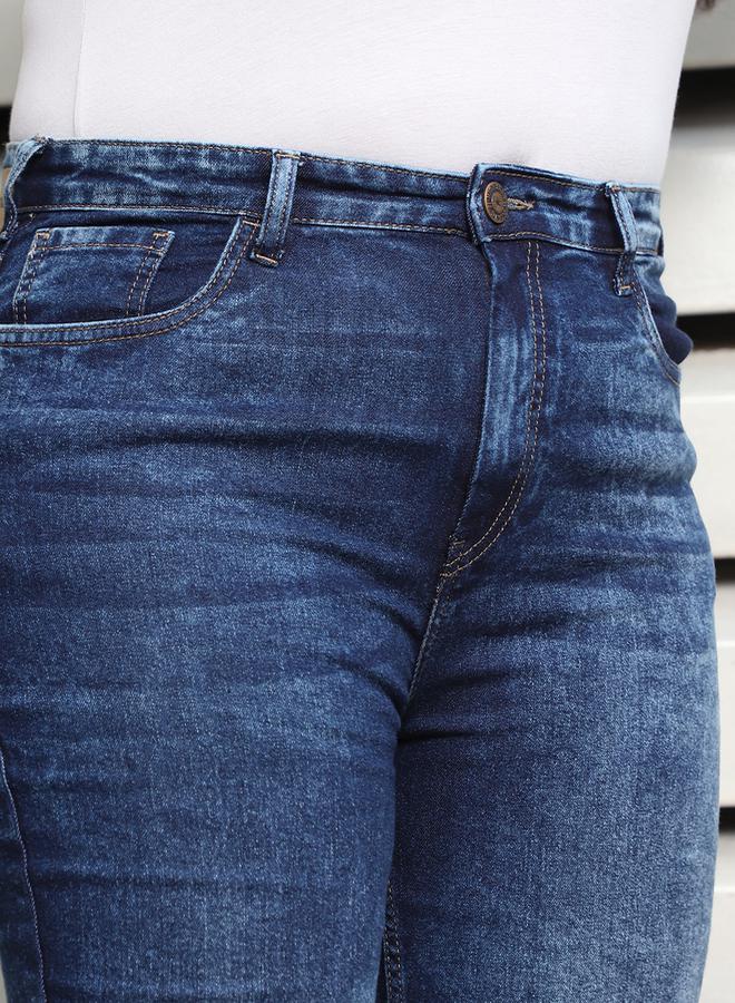 HIGH STAR Plus Size Straight Fit High Rise Light Fade Jeans by Styli - Image 5