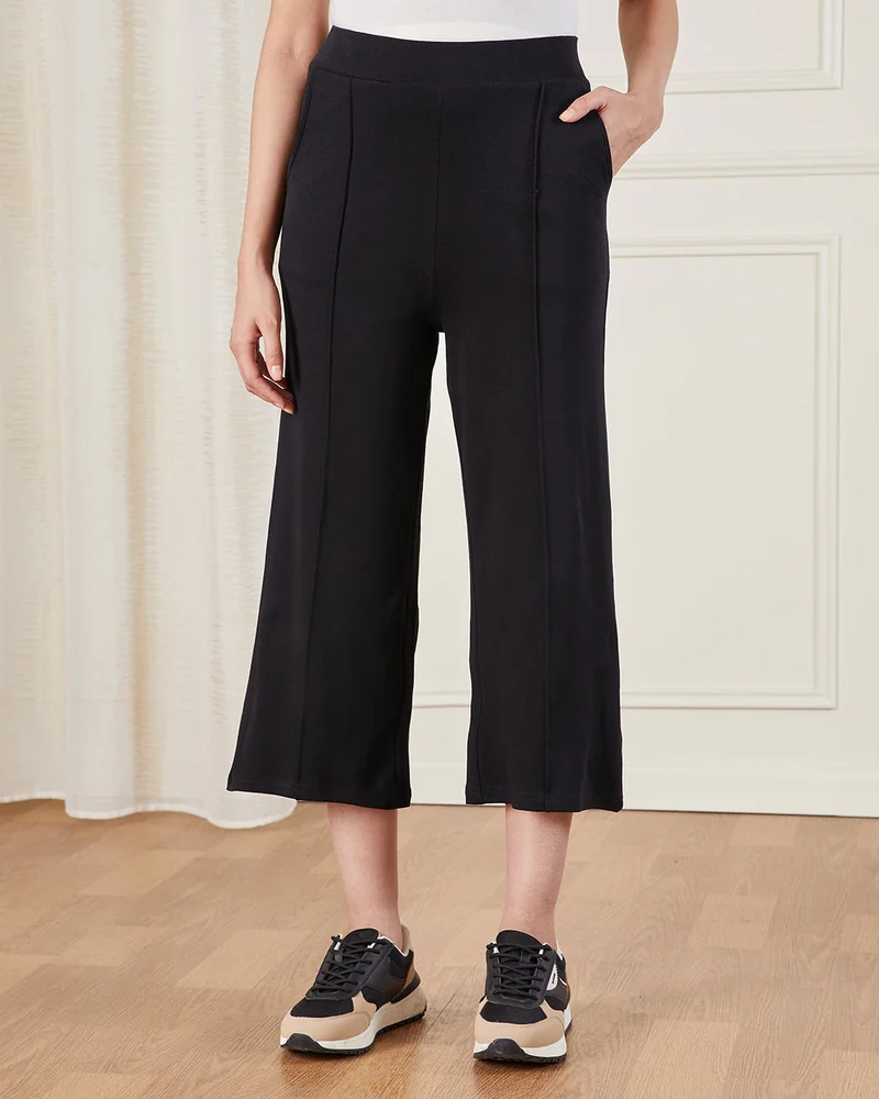 REDTAG Women Black Cropped Leggings
