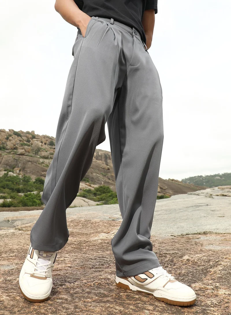 Campus Sutra Campus Sutra Men's Coin Grey Pleated Straight-Fit Tailoured Trousers | Mid-Rise , Straight Hem , Button Closure | Solid Plain | Polyester Blend Trousers For Formal & Office Wear