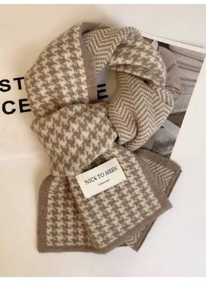 شي إن وشاح نسائي مربع محبوك بنقشة مربعات ملونة من قطعة واحدة - Image 4