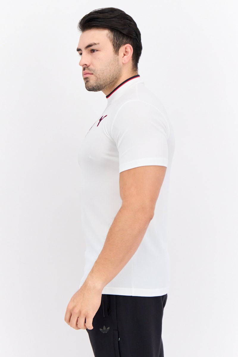 PUMA تي شيرت رياضي للرجال بأكمام قصيرة مع شعار مطرز، أبيض - Image 2