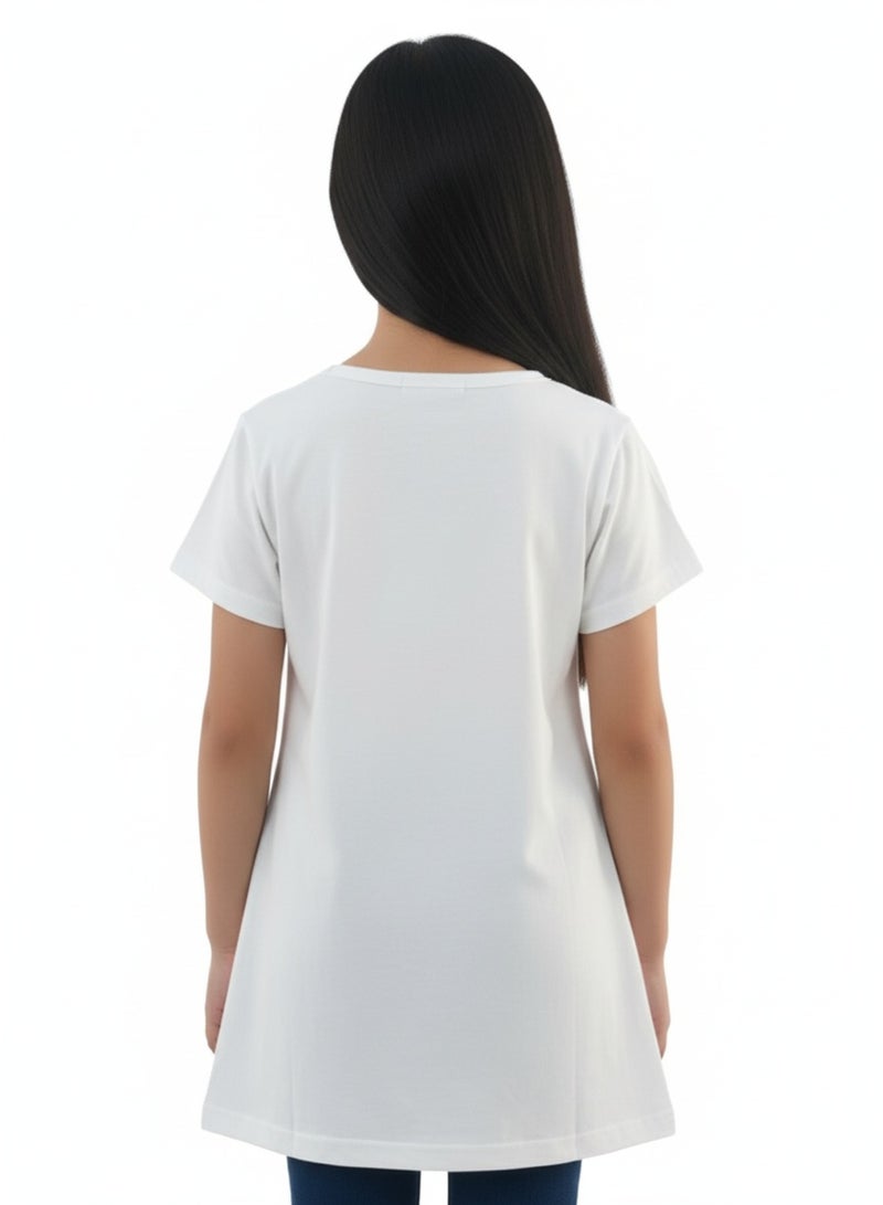 جوانا تي شيرت فتيات بظهر طويل برقبة دائرية وأكمام قصيرة مع طبعة وجه مبتسم وعبارة "كن لطيفًا" - أبيض - 4 سنوات - Image 5