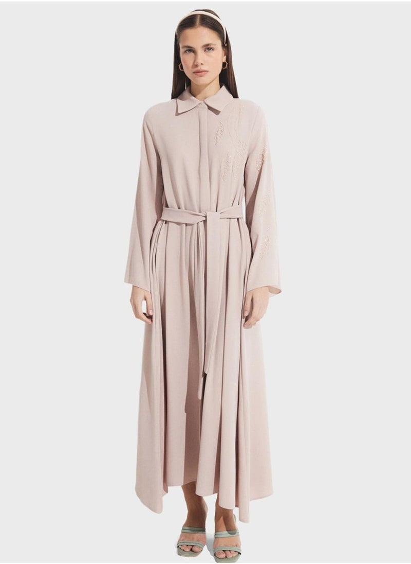 جون فستان ماكسي مطرز بحزام - Image 1