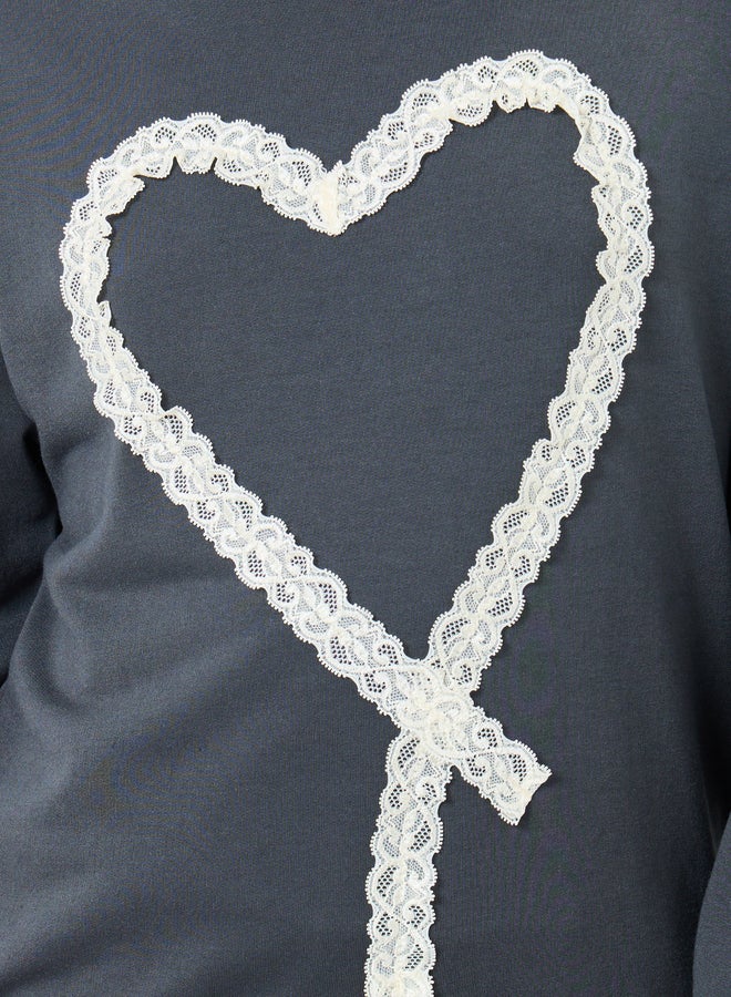 ستايلي طقم سويت شيرت دانتيل على شكل قلب للبنات وسروال واسع - Image 4