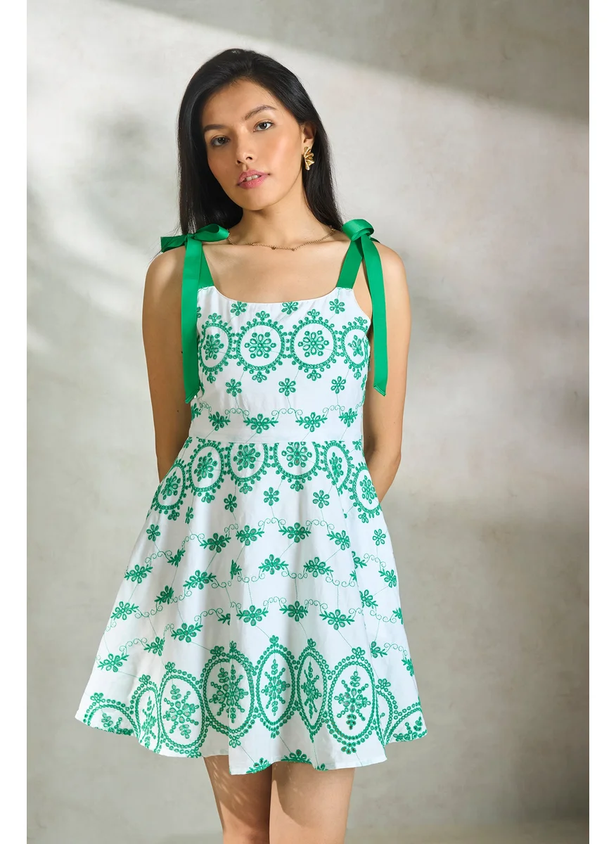 فيرجيو Virgio Women Embroidered Straight Neck Sleeveless Cotton Mini Length Dress