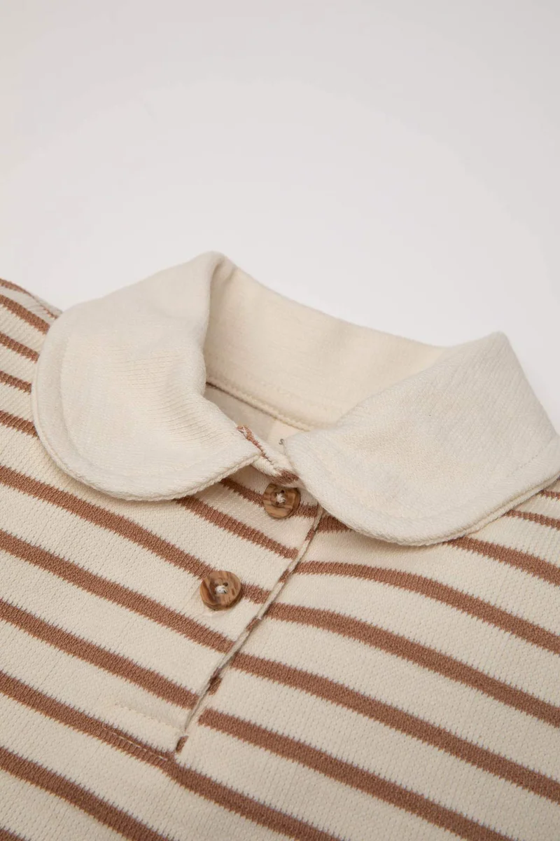 ديفاكتو Regular Fit Baby Collar Sweatshirt